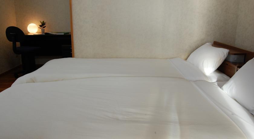 Yukurinaresort Okinawa Ocean Terrace Motobu Exterior foto